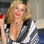 Pour un queutard à fond qui souhaite une rencontre pour du sexe de nuit